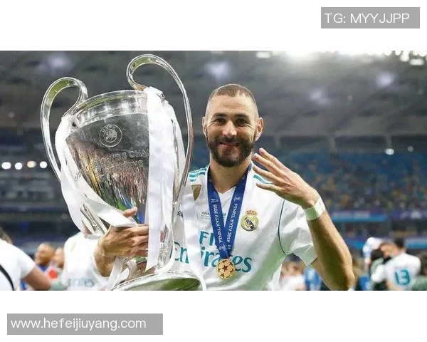 足球明星渴望加盟皇马实现梦想与传奇球队共创辉煌